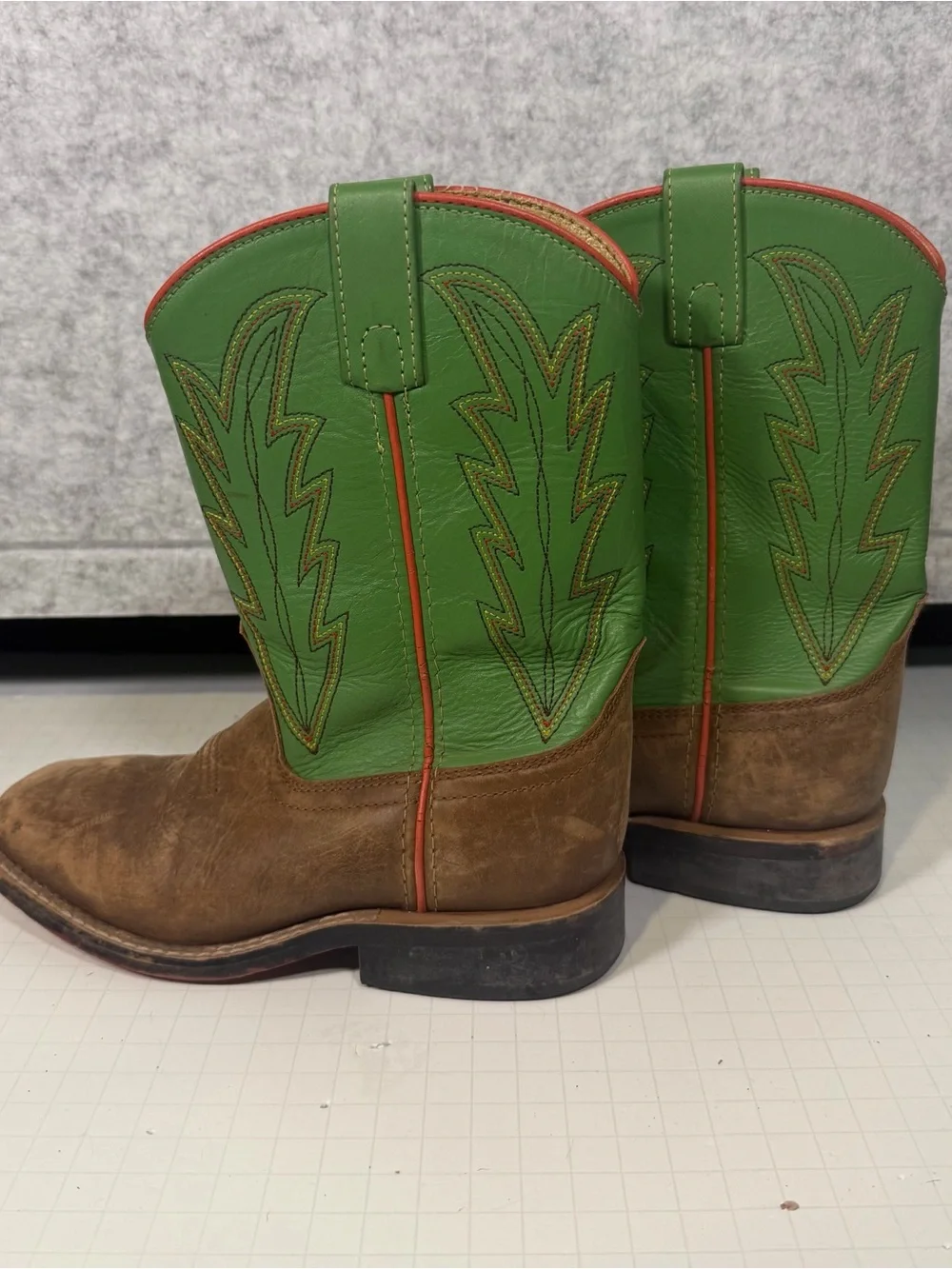 Smoky Mountain Kids Green and Brown Western-Style Leather Boots Size 1